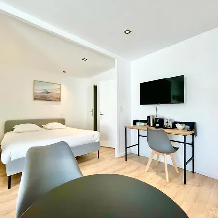 Residence Duguay - Centre Ville - Porte B - Appartements Tout Confort - Neuf - Nouveau Lorient Exterior photo
