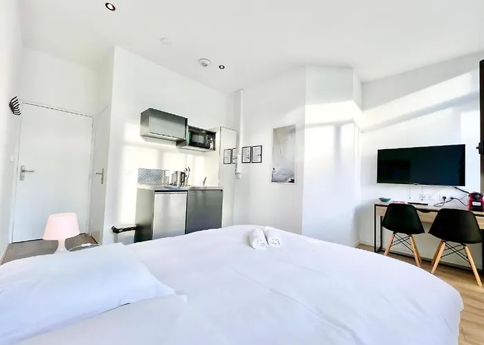 Residence Duguay - Centre Ville - Porte B - Appartements Tout Confort - Neuf - Nouveau