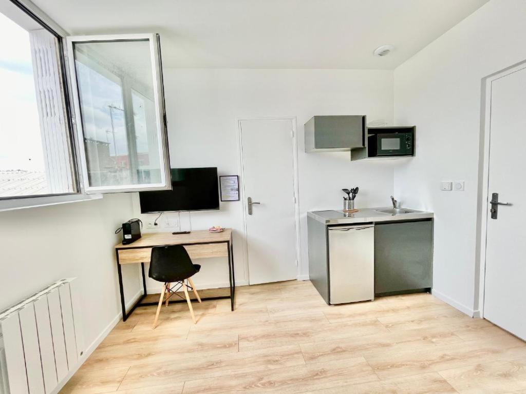 Apartment Duguay - Centre - Porte B - Confort - Neuf - Nouveau