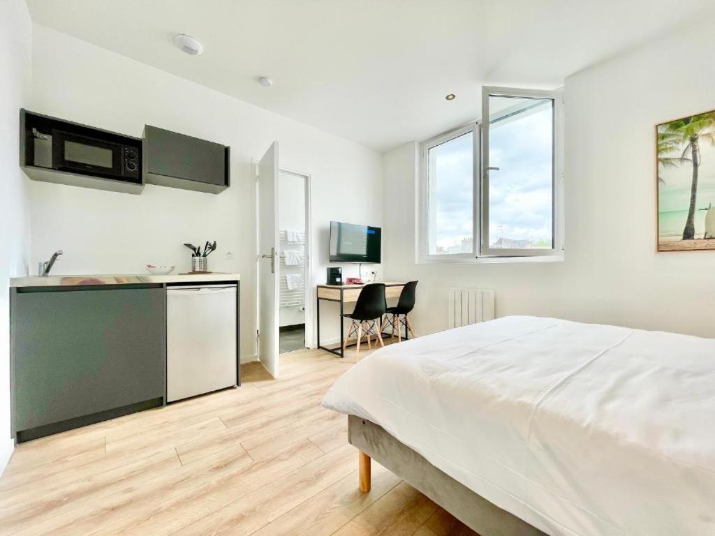 Apartment Duguay - Centre - Porte B - Confort - Neuf - Nouveau