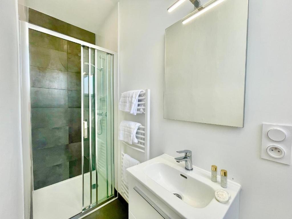 Apartment Duguay - Centre - Porte B - Confort - Neuf - Nouveau Lorient